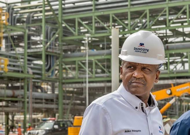 Again, Dangote Refinery slashes fuel price by N15 now N875/litre
