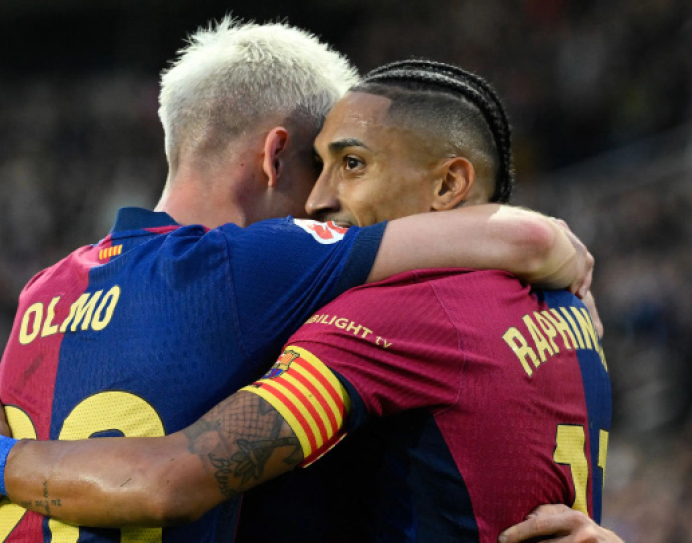 Raphinha Signs Barcelona Contract Extension