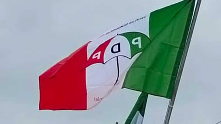 Saraki, Dickson, Dankwambo storm Enugu, meet